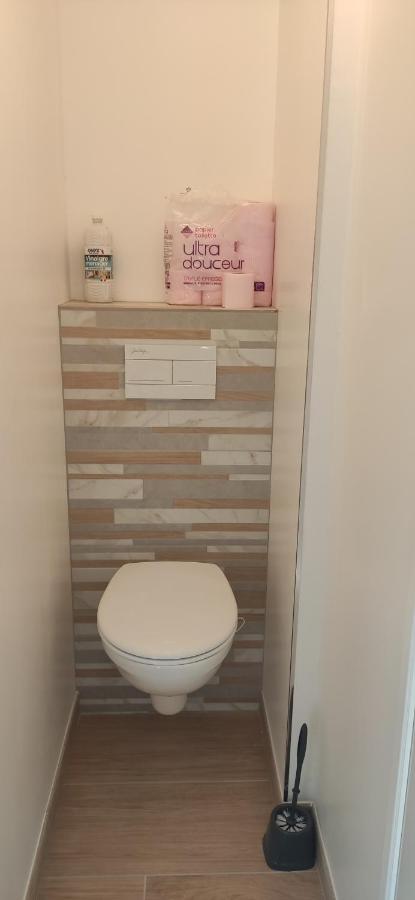 Joli Appartement Renove Avec Terrasse Brides-les-Bains Exterior foto